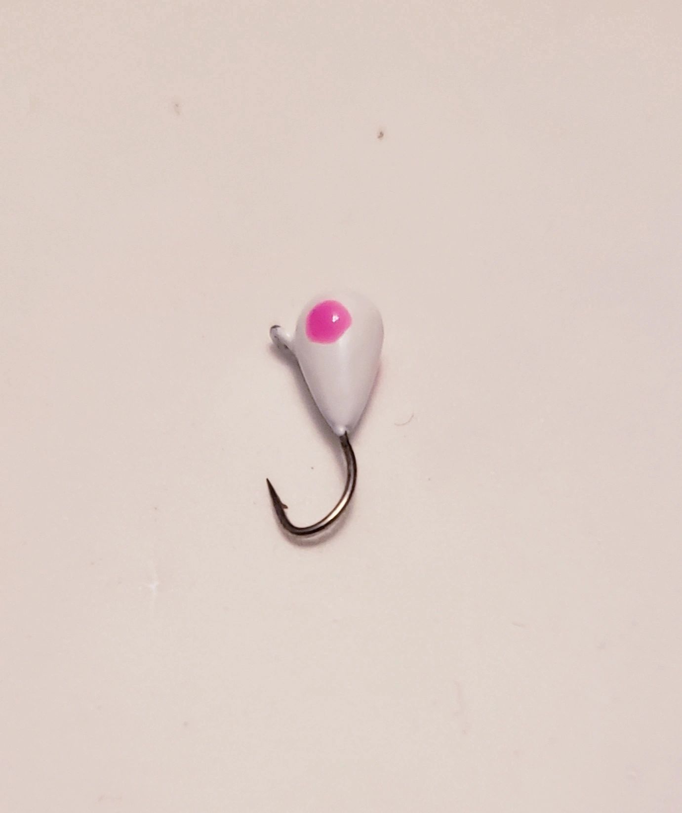 5 MM WHITE WITH UV PINK EYE TUNGSTEN JIG