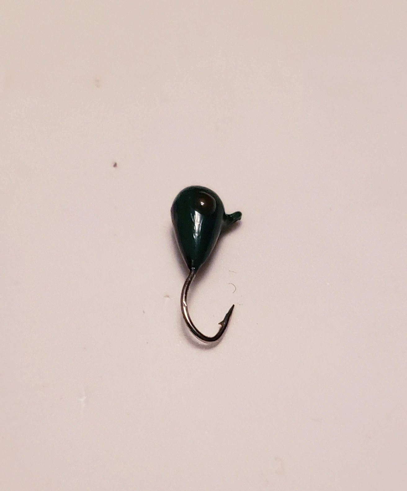 5 MM BLACK & GREEN WITH UV EYES